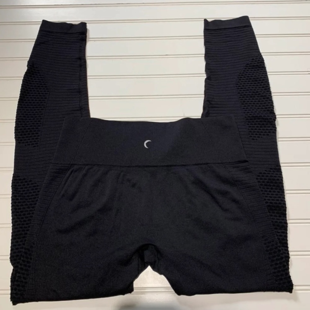 Zyia seamless black